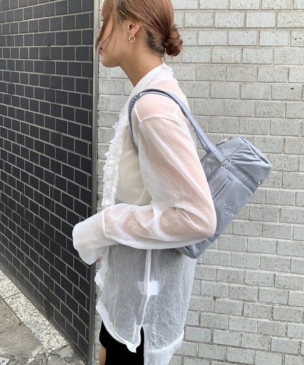 れいなさんの「BEAMS WOMEN｜カット コーデュロイ バイカー ショーツ」を使ったコーディネート