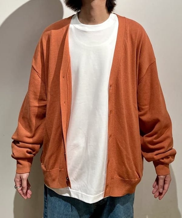 関澤 佑樹さんの「BEAMS WOMEN｜リラックス ソリッド カーディガン」を使ったコーディネート