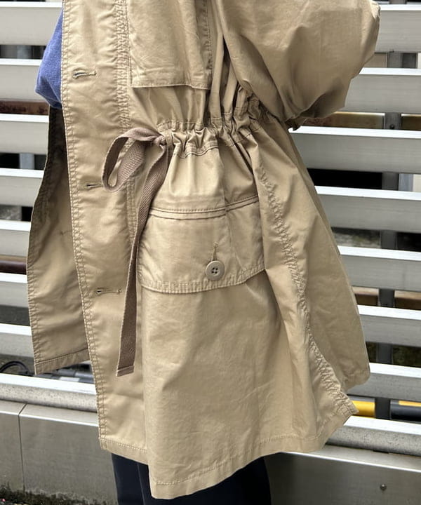 まつむさんの「BEAMS WOMEN｜BEAMS BOY / ポリエステル ウール シンチ バック スラックス」を使ったコーディネート