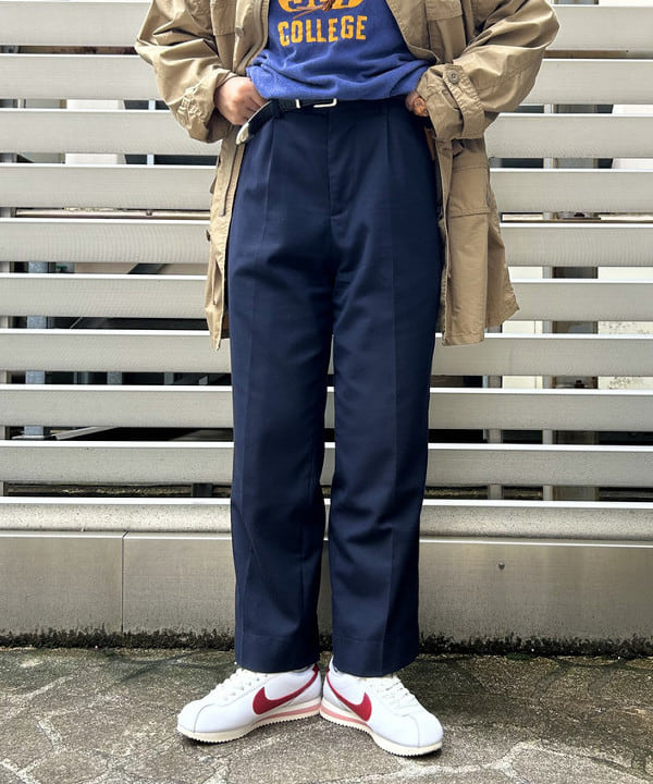 まつむさんの「BEAMS WOMEN｜BEAMS BOY / ポリエステル ウール シンチ バック スラックス」を使ったコーディネート