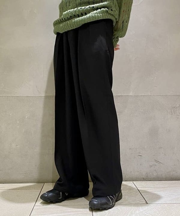 りゅうりゅうさんの「BEAMS WOMEN｜3ゲージ クロシェ クルーネック ニット」を使ったコーディネート