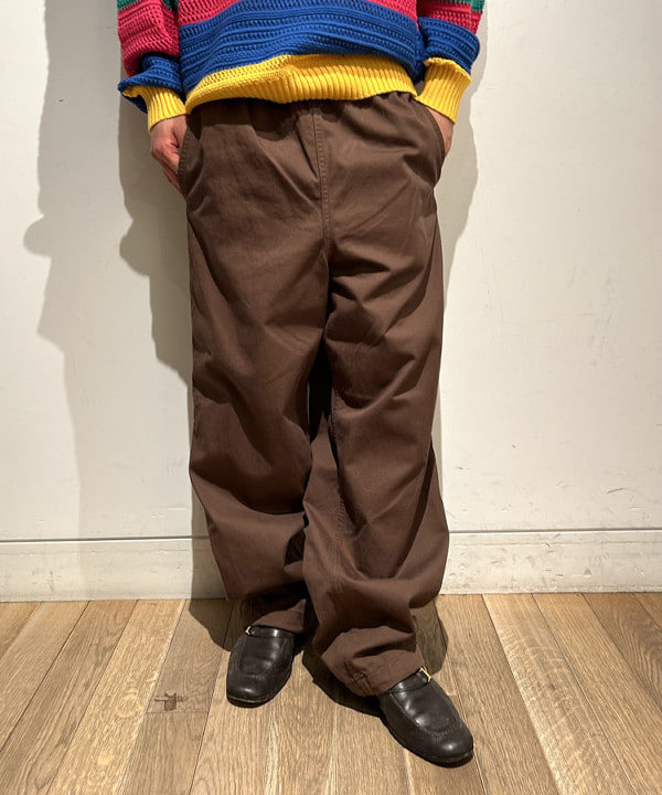 佐藤 大斗さんの「BEAMS WOMEN｜ベーシック ツイル イージーパンツ」を使ったコーディネート