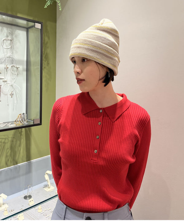 神坂 莉子さんの「BEAMS WOMEN｜UGG(R) / W PUMPED SLIDE」を使ったコーディネート