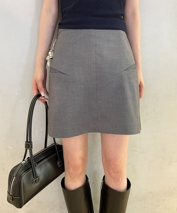 神坂 莉子さんの「BEAMS WOMEN｜」を使ったコーディネート