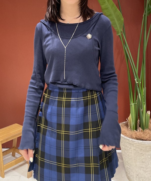 サカサイスズカさんの「BEAMS WOMEN｜シアー ハイソックス」を使ったコーディネート