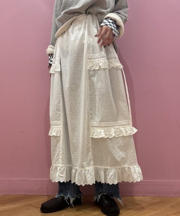 佐々木 南美さんの「BEAMS WOMEN｜RED CARD TOKYO / Leslie デニムパンツ」を使ったコーディネート