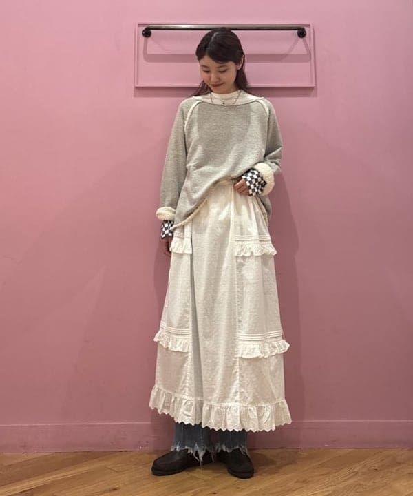 佐々木 南美さんの「BEAMS WOMEN｜RED CARD TOKYO / Leslie デニムパンツ」を使ったコーディネート