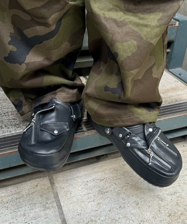 Ryohei Takataさんの「BEAMS WOMEN｜ユーズド加工 レザージップブルゾン」を使ったコーディネート