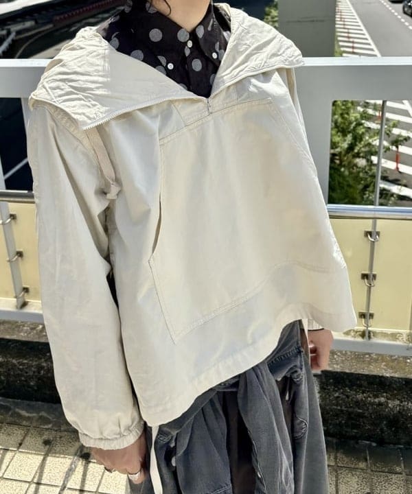 秋元 亮汰さんの「サイド ボタン アノラック」を使ったコーディネート