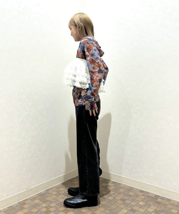 あすかさんの「BEAMS WOMEN｜LEVI’S(R) / 501 90s ANKLE」を使ったコーディネート