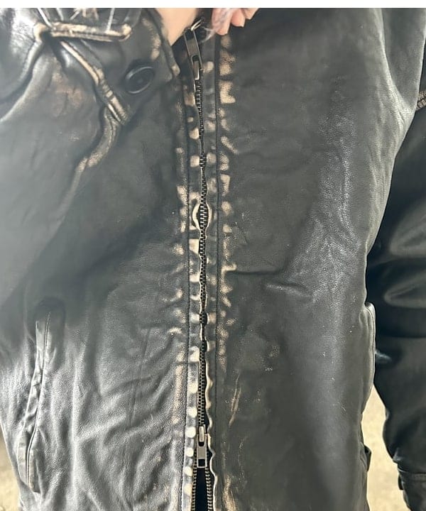 翔さんの「BEAMS WOMEN｜ユーズド加工 レザージップブルゾン」を使ったコーディネート