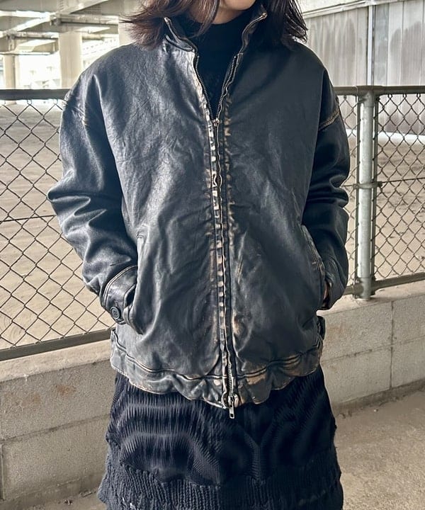 翔さんの「BEAMS WOMEN｜ユーズド加工 レザージップブルゾン」を使ったコーディネート