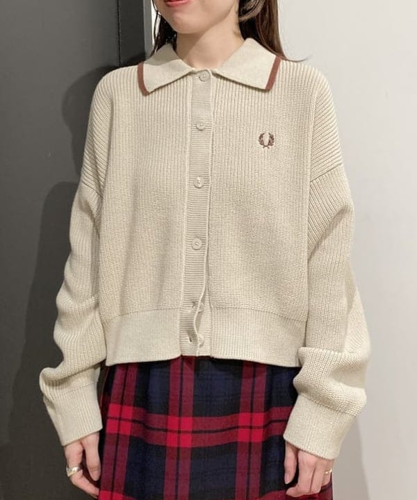 makita mikaさんの「BEAMS WOMEN｜【別注】O’NEIL OF DUBLIN / ウール イージー ロング チェック キルトスカート」を使ったコーディネート