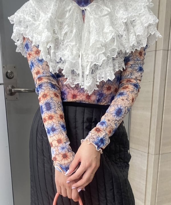 マツド ユメカさんの「BEAMS WOMEN｜カウヘアー ミニ バッグ」を使ったコーディネート