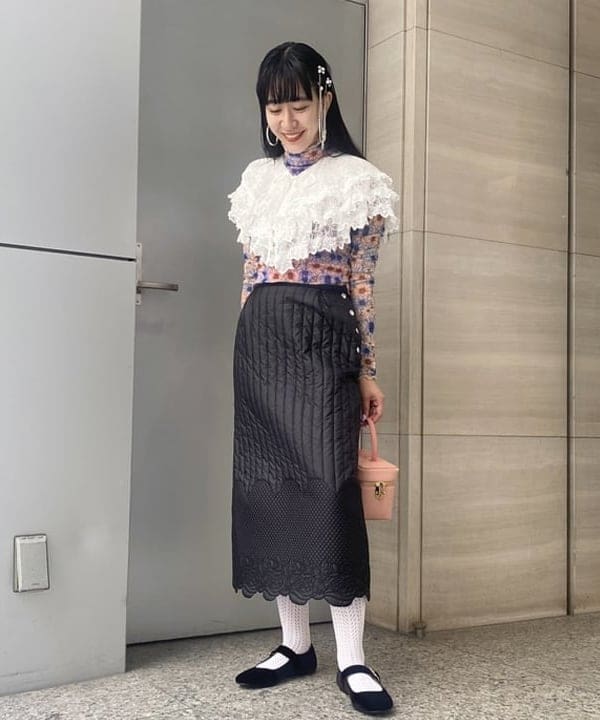 マツド ユメカさんの「BEAMS WOMEN｜カウヘアー ミニ バッグ」を使ったコーディネート