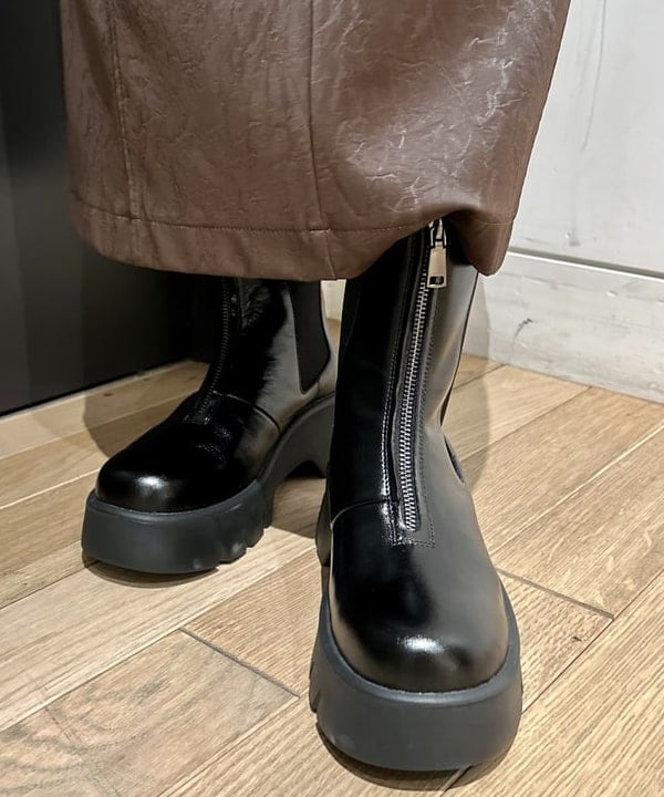 早川 萌子さんの「BEAMS WOMEN｜BEAURE &times; Ray BEAMS / 別注 2WAY バッグ」を使ったコーディネート