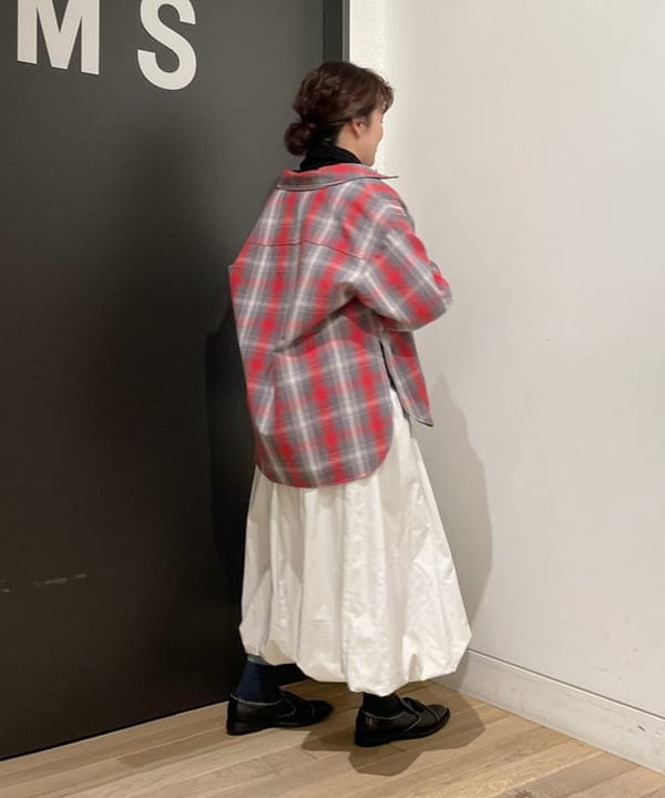 IZUMI MAYUMIさんの「BEAMS WOMEN｜」を使ったコーディネート