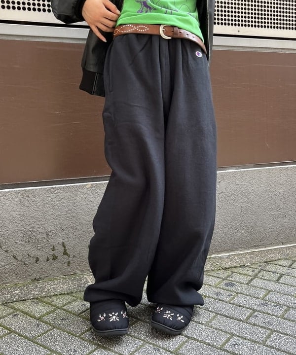 菊田 悠さんの「BEAMS WOMEN｜レザー ボマージャケット」を使ったコーディネート