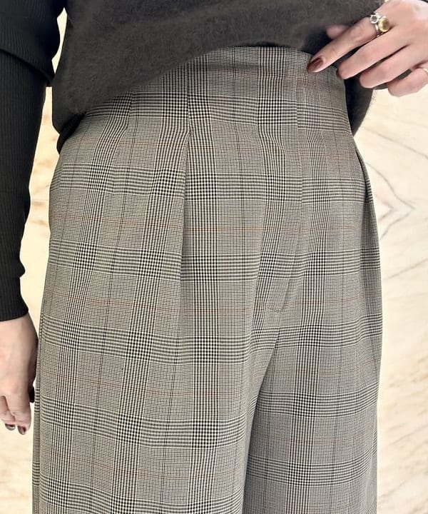 西村 章代さんの「BEAMS WOMEN｜A VACATION / BREAD M PAISLEY トートバッグ」を使ったコーディネート