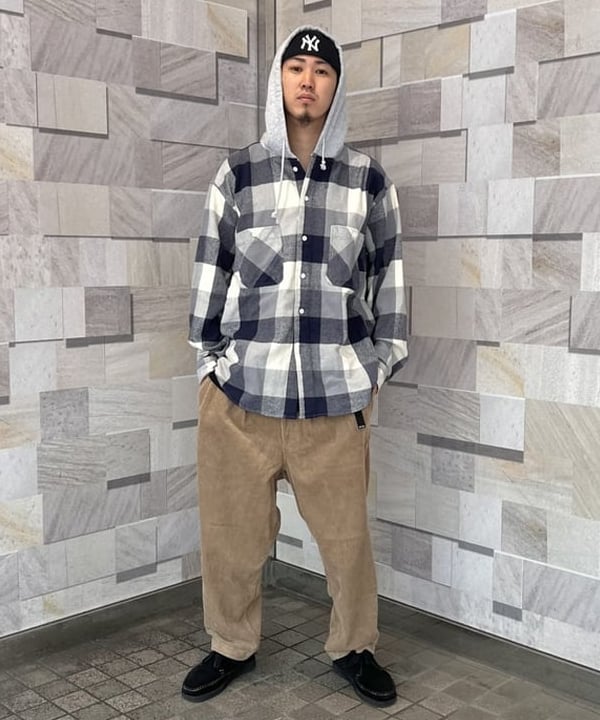 石郷岡 稜さんの「NEW ERA / 別注 Pre-Curved 59FIFTY Back Logo Cap 24AW」を使ったコーディネート