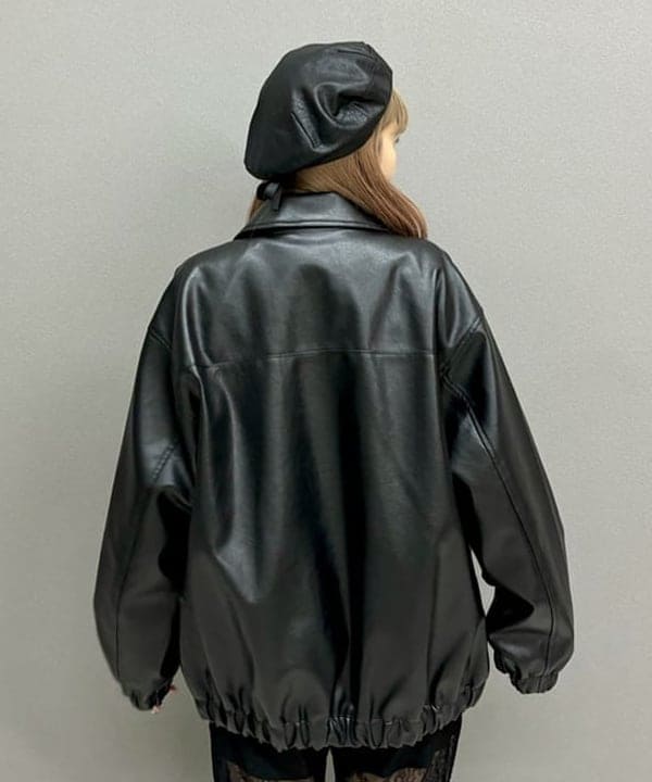 ヒカリさんの「BEAMS WOMEN｜シャーリング ビスチェ シャツ」を使ったコーディネート