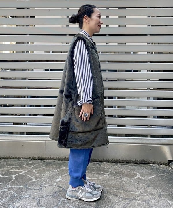 コウリキ　マミさんの「BEAMS WOMEN｜Barbour / 別注 Liner Vest 24FW」を使ったコーディネート