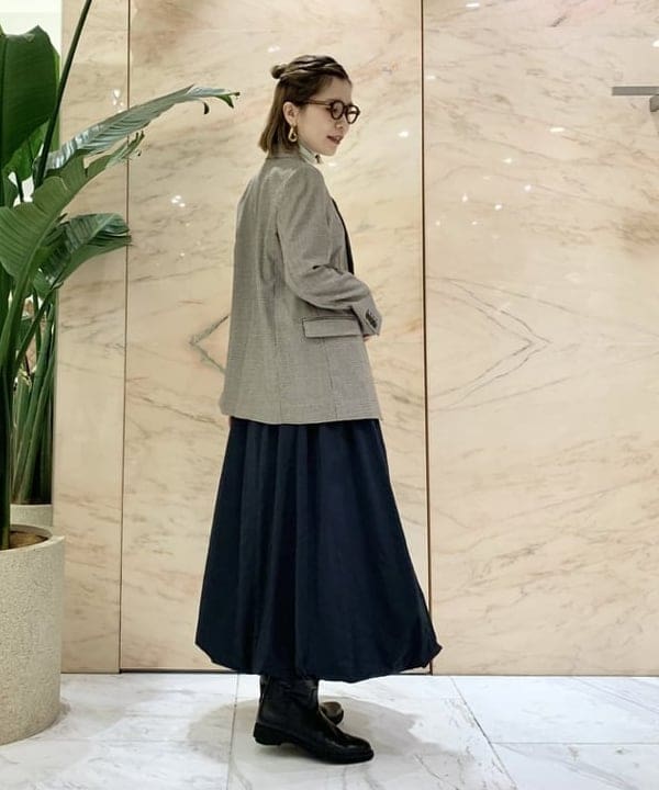 AONO SHIKAMAさんの「BEAMS WOMEN｜2ボタン ダブルブレスト ジャケット」を使ったコーディネート