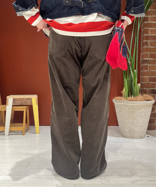 クロサワさんの「BEAMS WOMEN｜L.L.Bean × BEAMS PLUS ＆ BEAMS BOY / Deep Bottom Deluxe Boat and Tote Mini」を使ったコーディネート