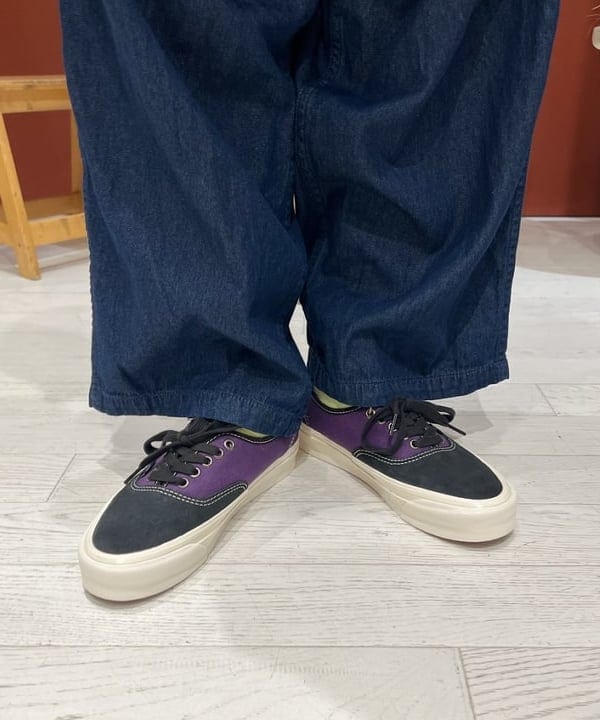 エノモト アミさんの「BEAMS WOMEN｜【別注】DECHO / ダメージ キャップ」を使ったコーディネート