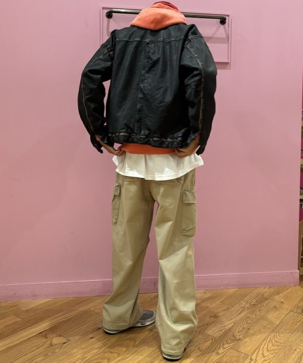 Rintaroさんの「BEAMS WOMEN｜GRAMICCI / 別注 6ポケット カーゴパンツ」を使ったコーディネート