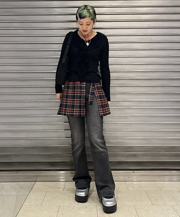 前田 優衣さんの「BEAMS WOMEN｜Ray BEAMS / 2Way コード モチーフ ネックレス」を使ったコーディネート