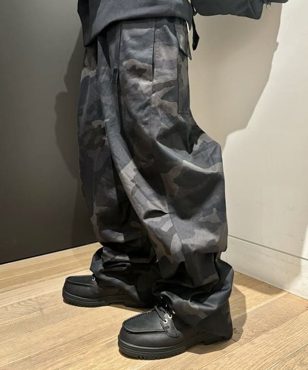 井上 隆司さんの「BEAMS WOMEN｜JANSPORT / 別注 Bags Pack」を使ったコーディネート