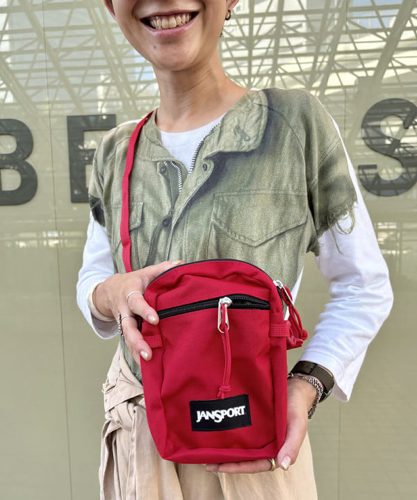 矢野(青木)優香さんの「シャンブレー ギャバ ショート フィッシング ジャケット」を使ったコーディネート