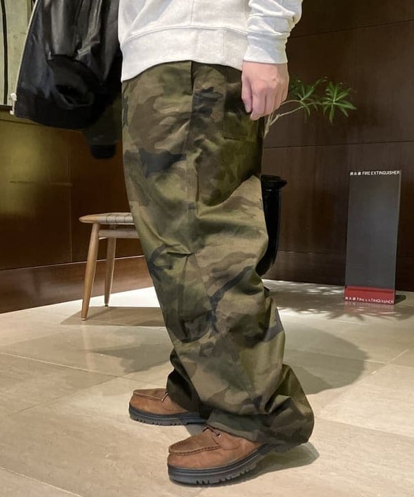 【BEAMS丸の内購入】　希少サイズ　PT01 バーガンディ スラックス ビームス 新丸の内（974558） スタイリング・コーディネイト｜BEAMS