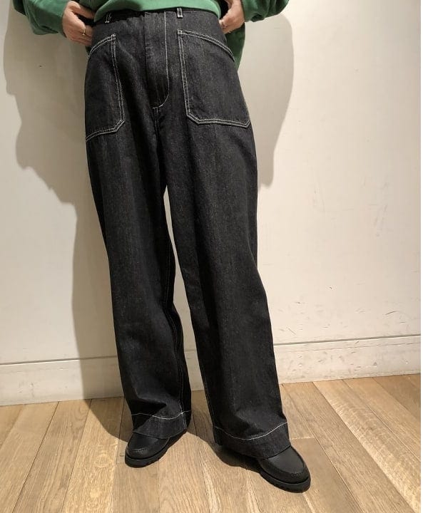 おはぎ(萩原)さんの「BEAMS WOMEN｜【別注】REMI RELIEF / Sweat Crew Neck」を使ったコーディネート