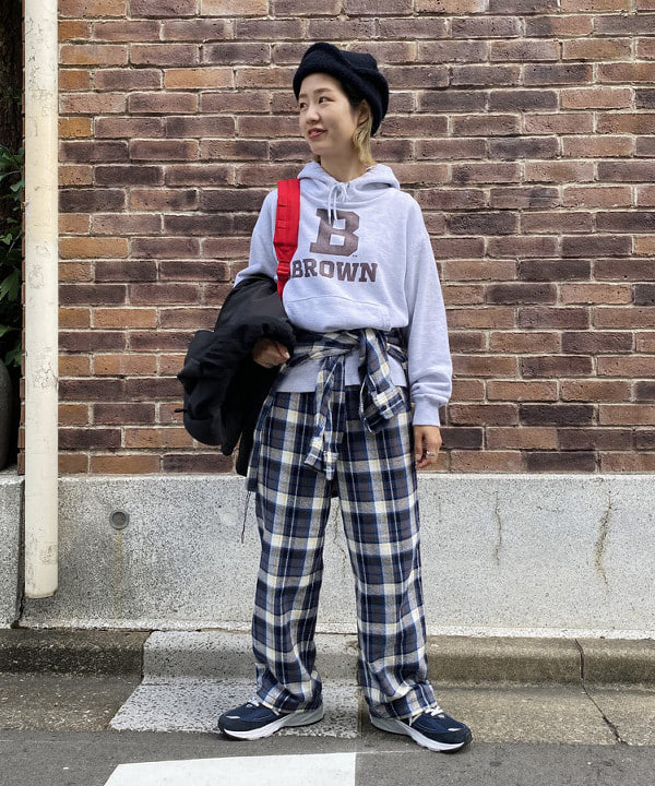 Kaoru Sakumaさんの「BEAMS WOMEN｜JANSPORT / 別注 Bags Pack」を使ったコーディネート