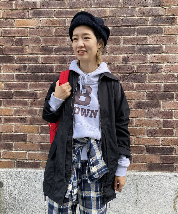 Kaoru Sakumaさんの「BEAMS WOMEN｜JANSPORT / 別注 Bags Pack」を使ったコーディネート
