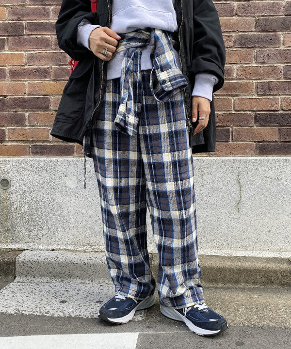 Kaoru Sakumaさんの「BEAMS WOMEN｜JANSPORT / 別注 Bags Pack」を使ったコーディネート