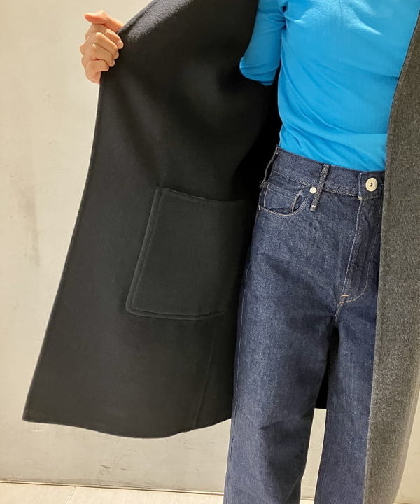 五十峯 さよさんの「BEAMS WOMEN｜upper hights × Demi-Luxe BEAMS / 別注 THE NIECE デニムパンツ」を使ったコーディネート