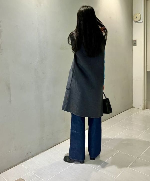 五十峯 さよさんの「BEAMS WOMEN｜upper hights × Demi-Luxe BEAMS / 別注 THE NIECE デニムパンツ」を使ったコーディネート