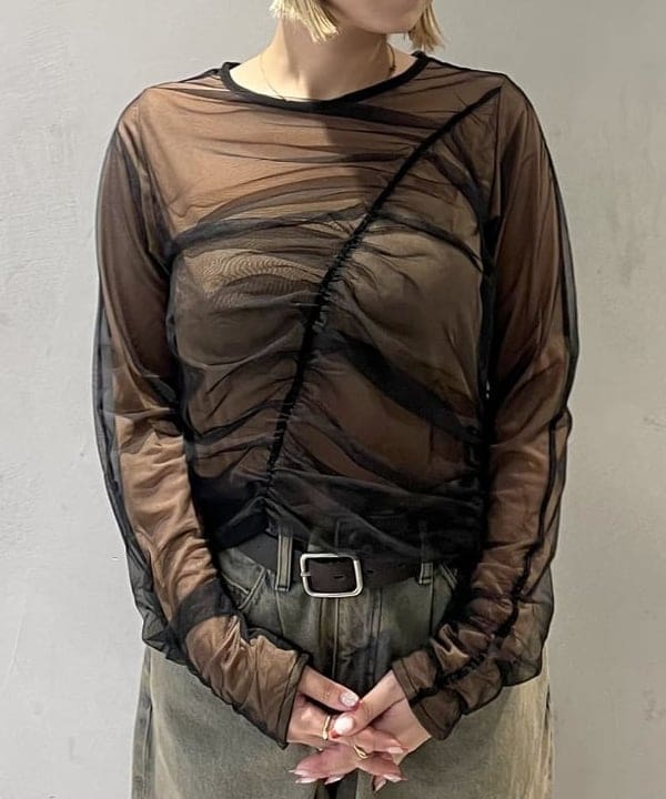 りりさんの「BEAMS WOMEN｜ワイド テーパード デニム」を使ったコーディネート