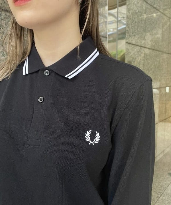 田中 里実さんの「BEAMS WOMEN｜フラップ ミニ バッグ」を使ったコーディネート