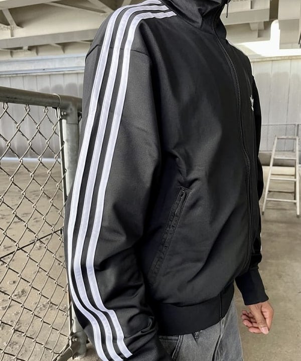 NADEL ナデールさんの「BEAMS WOMEN｜adidas / アディカラー クラシックス ファイヤーバード トラックトップ」を使ったコーディネート