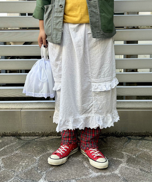 Kyooka Sayakaさんの「BEAMS WOMEN｜ユーロ ヴィンテージ タック スカート」を使ったコーディネート