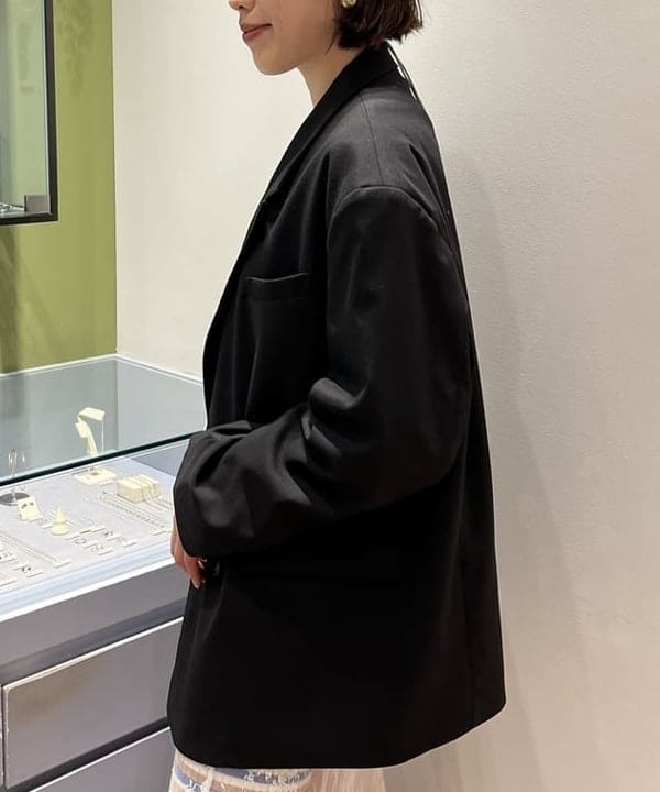 神坂 莉子さんの「BEAMS WOMEN｜Ray BEAMS / 2Way コード モチーフ ネックレス」を使ったコーディネート