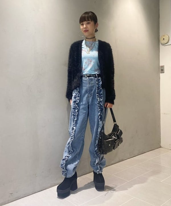 りかちょび/岸本梨佳さんの「BEAMS WOMEN｜レースアップ ポケット バッグ」を使ったコーディネート