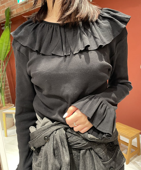 サカサイスズカさんの「BEAMS WOMEN｜」を使ったコーディネート
