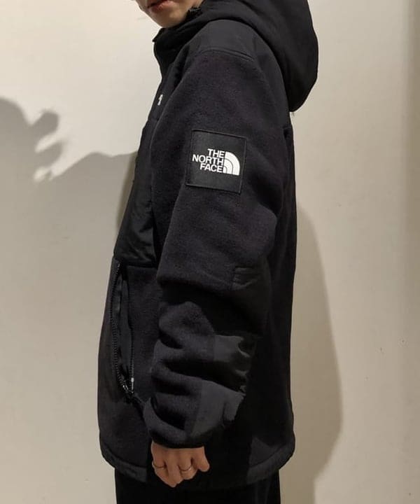おはぎ(萩原)さんの「BEAMS WOMEN｜THE NORTH FACE / Denali Hoodie」を使ったコーディネート