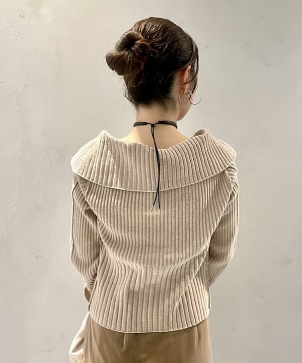 カタヤマ アヤさんの「BEAMS WOMEN｜Ray BEAMS /?シアー アーム ギャザー ブルゾン」を使ったコーディネート