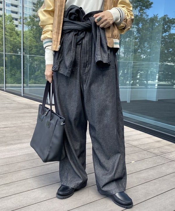 Kaoru Sakumaさんの「BEAMS WOMEN｜テーラー東洋 / 別注 イーグル ドラゴン & ジャパンマップ スカジャン」を使ったコーディネート